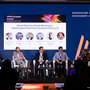 Panel AI with Ambrogio Castiglioni, Gerhard Keller, Dr. Erwin Schuster, Dr. Sebastian Werner und Jacki Davis as Host at the VDMA European Summit 2026 in Rome